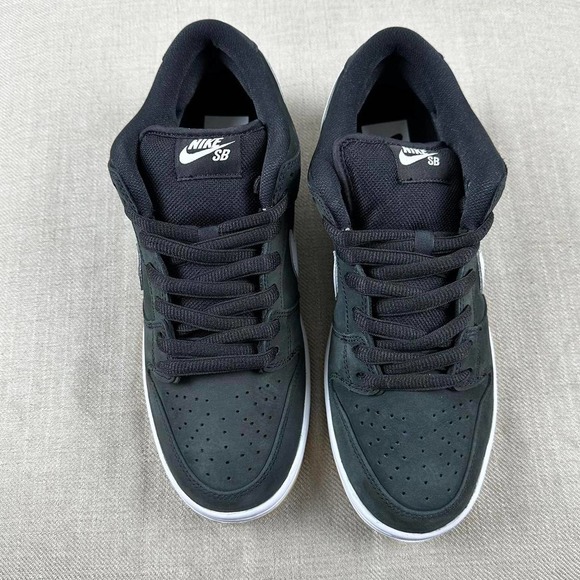 Nike SB Dunk Low Pro Black Gum